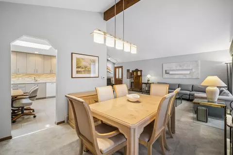 Dining - 621 Echo Ln, Glenview, IL 60025 photo 1 of 2
