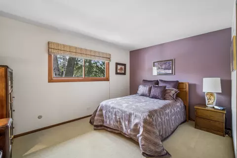 Bedroom - 621 Echo Ln, Glenview, IL 60025 photo 2 of 2