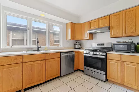 Kitchen - 1629 E 92nd St, Chicago, IL 60617 photo 3 of 3