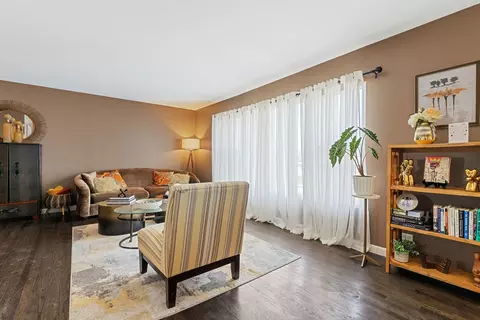 Living - 1629 E 92nd St, Chicago, IL 60617 photo 1 of 4