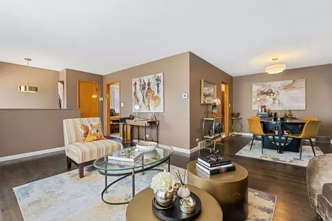 Living - 1629 E 92nd St, Chicago, IL 60617 photo 3 of 4