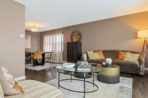 Living - 1629 E 92nd St, Chicago, IL 60617 photo 4 of 4