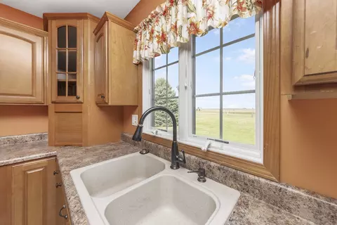 Kitchen - Undisclosed, Toluca, IL 61369 photo 5 of 6