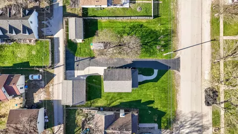 View/Area - 359 Crotty Ave, Seneca, IL 61360 photo 5 of 6