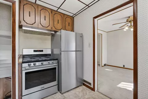 Kitchen - 359 Crotty Ave, Seneca, IL 61360 photo 4 of 5
