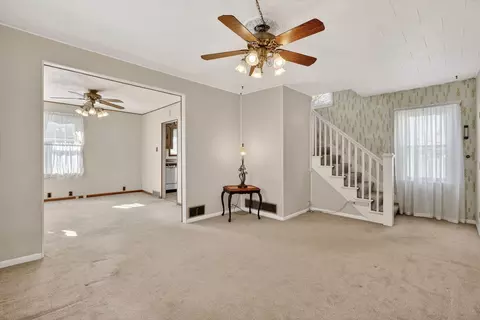 Living - 359 Crotty Ave, Seneca, IL 61360 photo 1 of 4