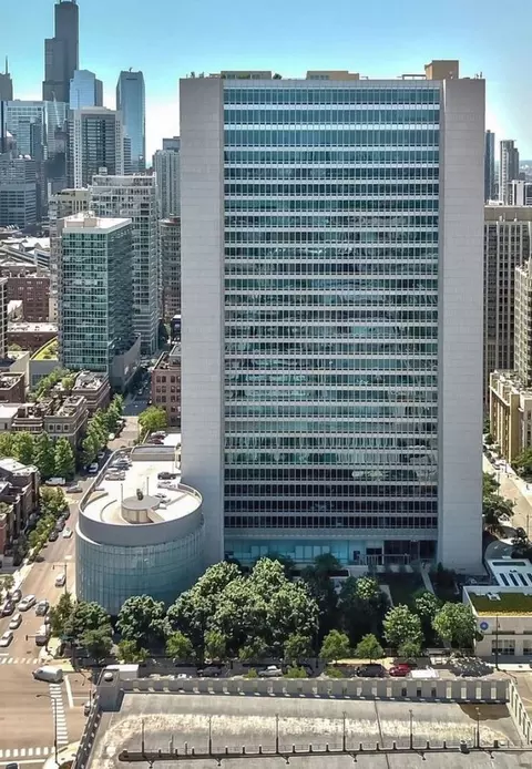 500 W Superior St #1307, Chicago, IL 60654