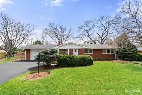 1005 Meadow Ln, Elgin, IL 60123