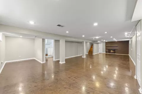 904 Gamon Rd, Wheaton, IL 60189 photo 28