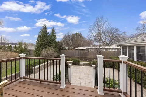 904 Gamon Rd, Wheaton, IL 60189 photo 31