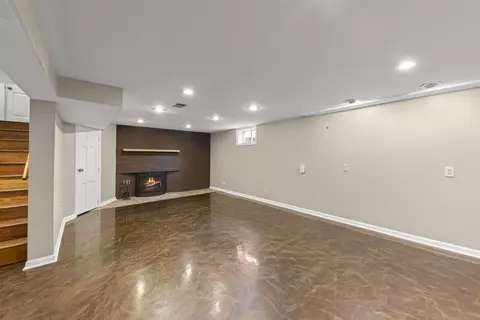 904 Gamon Rd, Wheaton, IL 60189 photo 27