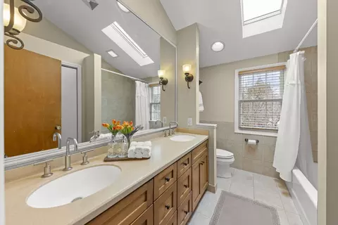 904 Gamon Rd, Wheaton, IL 60189 photo 25