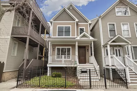 1648 W Fletcher St, Chicago, IL 60657