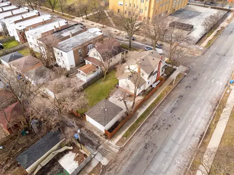 7601 S Bennett Ave, Chicago, IL 60649 photo 37