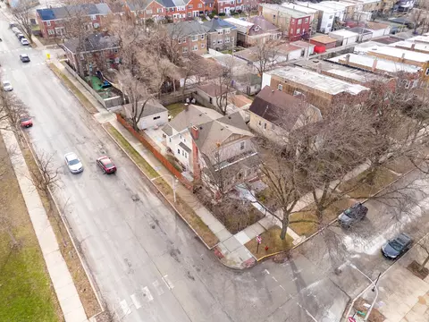 7601 S Bennett Ave, Chicago, IL 60649 photo 39