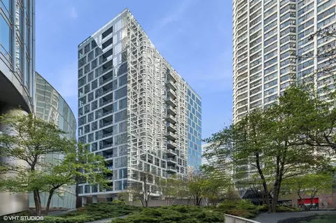 403 N Wabash St #15B, Chicago, IL 60611