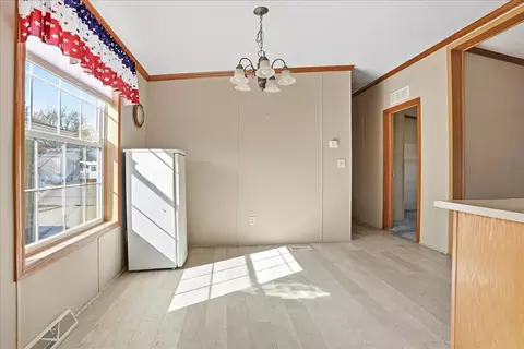 233 Avenue E St, Bloomington, IL 61704 photo 9