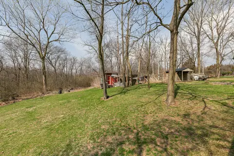 Exterior - 2359 105th Ave, Aledo, IL 61231 photo 7 of 10