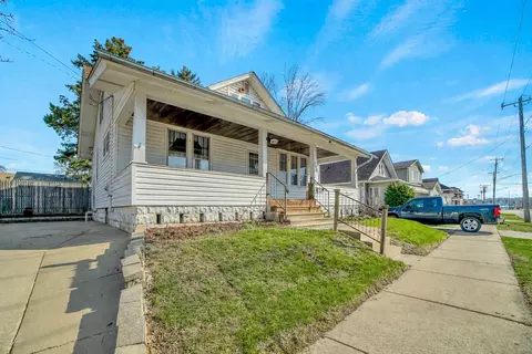 257 W Illinois Ave, Aurora, IL 60506