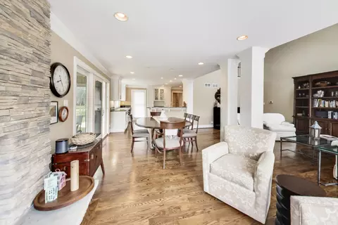 Other - 12 Warrington Dr, Lake Bluff, IL 60044 photo 4 of 14