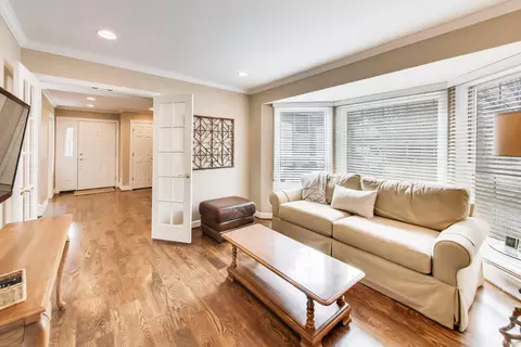 Other - 12 Warrington Dr, Lake Bluff, IL 60044 photo 5 of 14