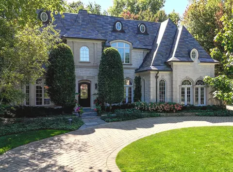 1128 Mt Pleasant Rd, Winnetka, IL 60093