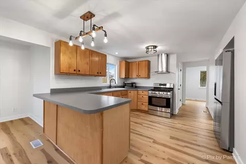 Kitchen - 2617 W Emerald Ct, Mchenry, IL 60051 photo 1 of 2