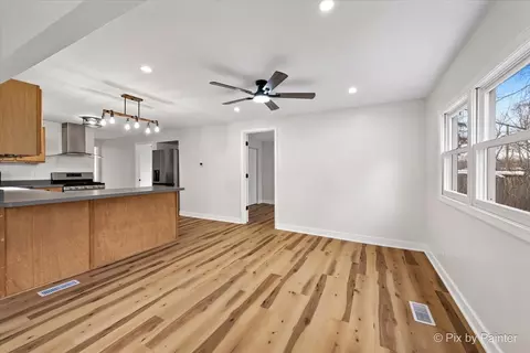 Living - 2617 W Emerald Ct, Mchenry, IL 60051 photo 1 of 4