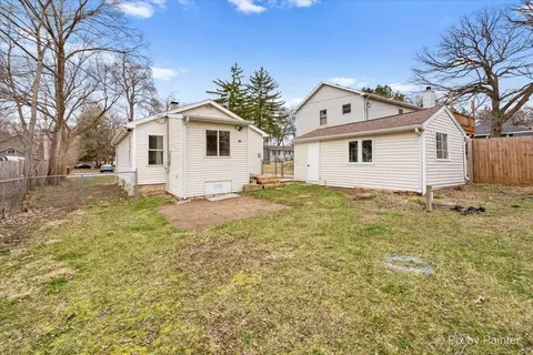 Exterior - 2617 W Emerald Ct, Mchenry, IL 60051 photo 5 of 5