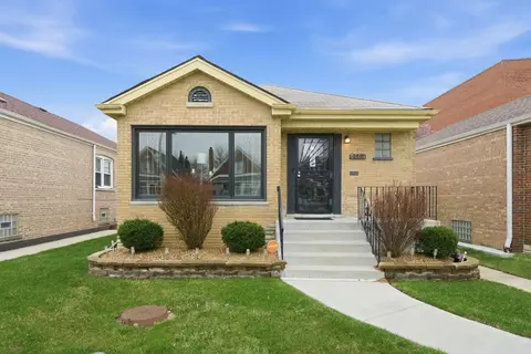 3441 W 83rd St, Chicago, IL 60652