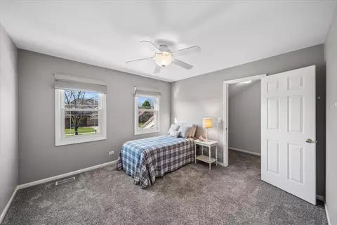 Bedroom - 1239 Thackery Ct, Naperville, IL 60564 photo 1 of 3