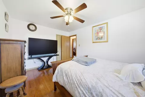 Bedroom - 17218 Hillside Ave, Hazel Crest, IL 60429 photo 4 of 5