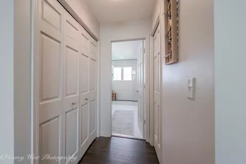 Entry Way - 276 Ream Dr, Elburn, IL 60119 photo 4 of 5