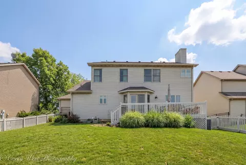 Exterior - 276 Ream Dr, Elburn, IL 60119 photo 10 of 10