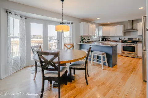 Kitchen - 276 Ream Dr, Elburn, IL 60119 photo 1 of 9
