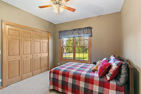 Bedroom - 22011 Pringle Dr, Marengo, IL 60152 photo 3 of 4