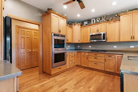 Kitchen - 22011 Pringle Dr, Marengo, IL 60152 photo 2 of 4