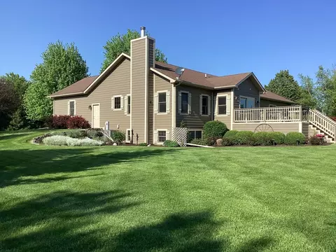 Exterior - 22011 Pringle Dr, Marengo, IL 60152 photo 20 of 20