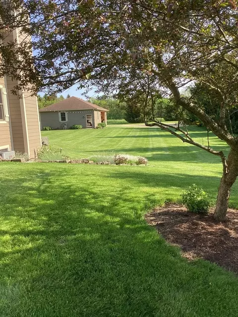 Exterior - 22011 Pringle Dr, Marengo, IL 60152 photo 16 of 20