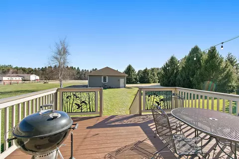 Exterior - 22011 Pringle Dr, Marengo, IL 60152 photo 6 of 20