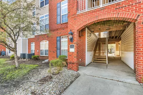 1903 N Lincoln Ave #111, Urbana, IL 61801