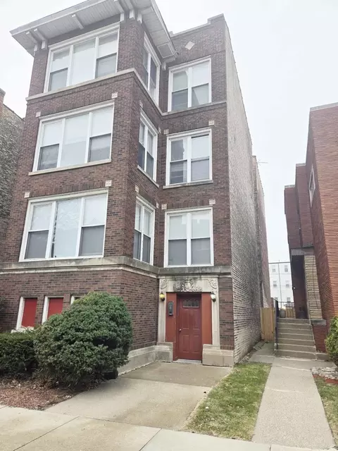 Undisclosed, Chicago, IL 60649