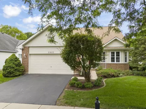 21403 W Sycamore Dr, Plainfield, IL 60544