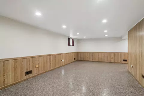 Other - 589 Jon Ln, Des Plaines, IL 60016 photo 7 of 11