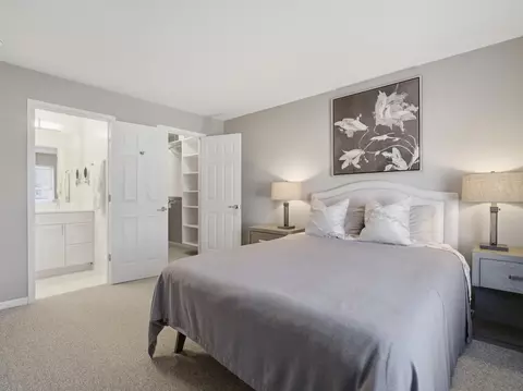 Bedroom - 549 Williamsburg Ct #B2, Wheeling, IL 60090 photo 2 of 2