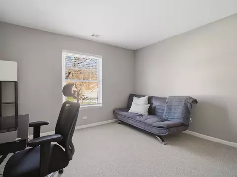 Other - 549 Williamsburg Ct #B2, Wheeling, IL 60090 photo 2 of 6