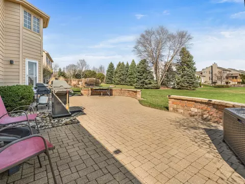 Exterior - 3760 Bunker Hill Dr, Algonquin, IL 60102 photo 5 of 8