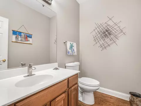 Bath - 3760 Bunker Hill Dr, Algonquin, IL 60102 photo 1 of 5