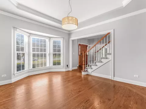Living - 3760 Bunker Hill Dr, Algonquin, IL 60102 photo 2 of 4