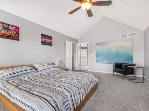 Bedroom - 3760 Bunker Hill Dr, Algonquin, IL 60102 photo 2 of 5